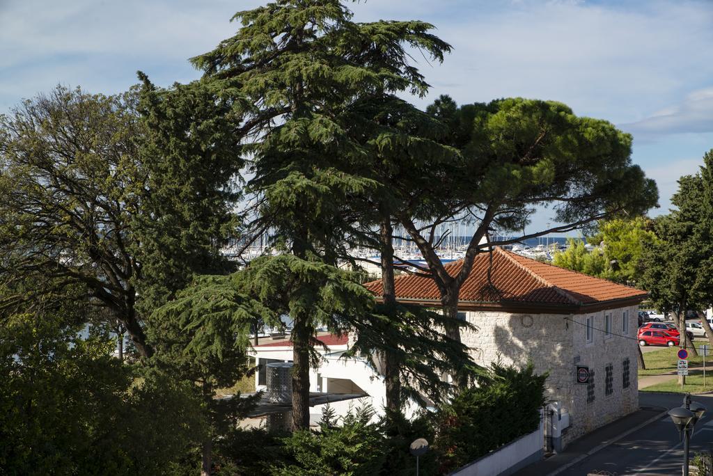 Apartments Villa Nona 우마그 외부 사진