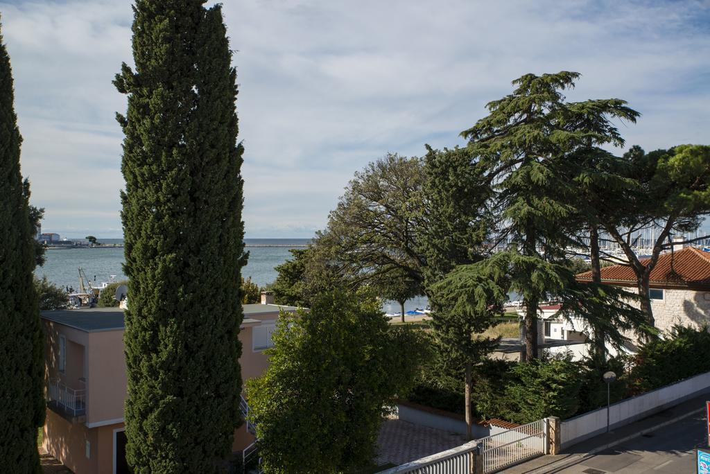 Apartments Villa Nona 우마그 외부 사진