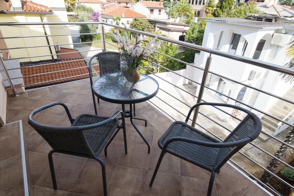 Apartments Villa Nona 우마그 외부 사진